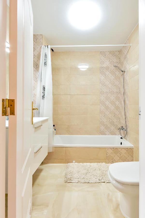 Yellow 3 Bedroom Large Apartment For 10 Guests Costa Adeje (Tenerife) Exterior foto